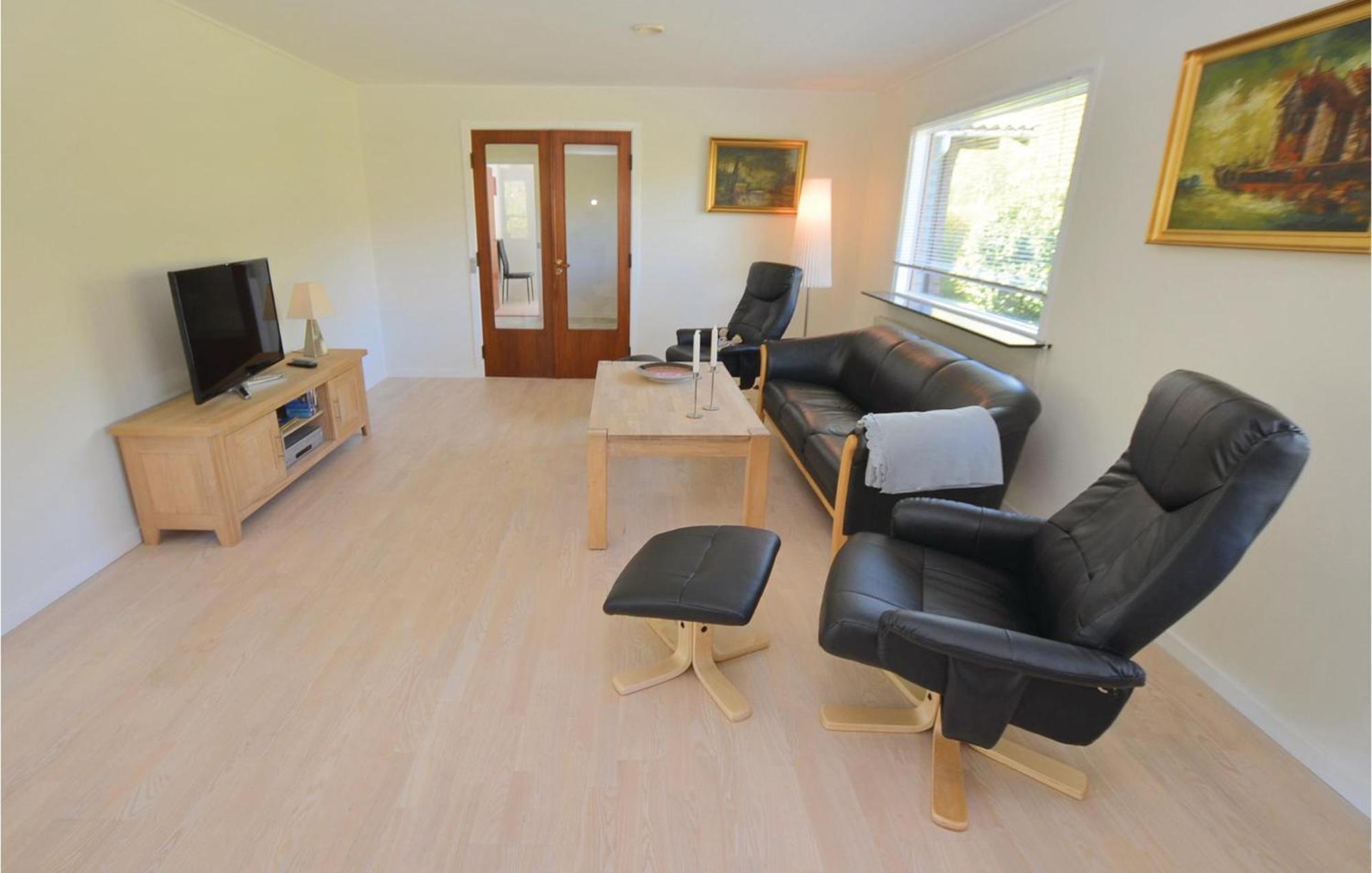 Stunning Home In Augustenborg With Kitchen المظهر الخارجي الصورة