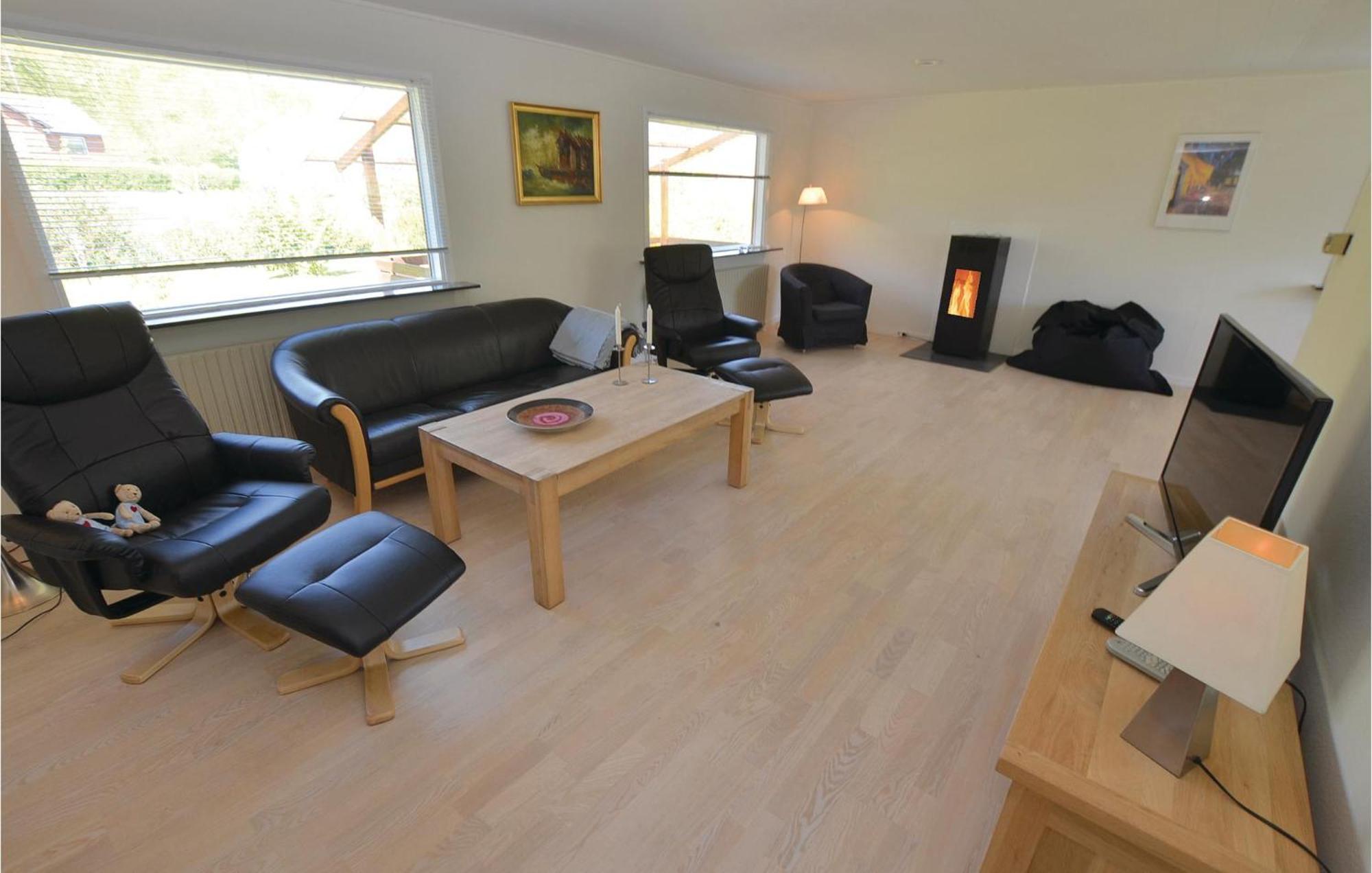 Stunning Home In Augustenborg With Kitchen المظهر الخارجي الصورة